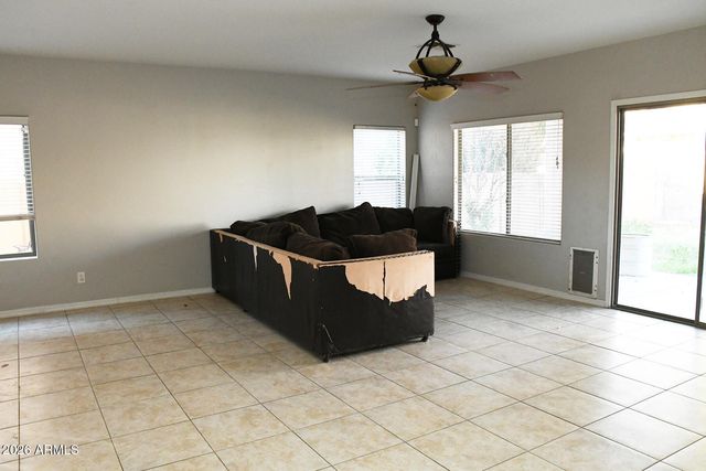 6310 W VICTORY Way, Florence, AZ 85132