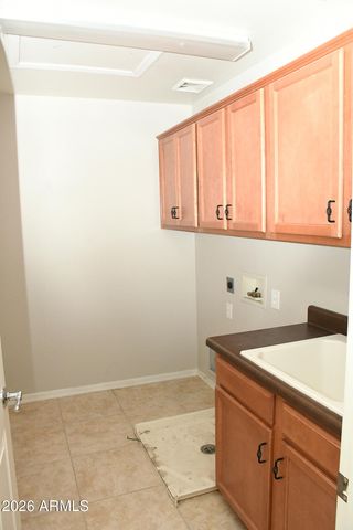 6310 W VICTORY Way, Florence, AZ 85132