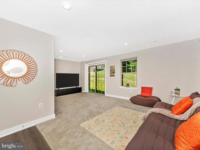 8904 BELINDA BLVD, Upper Marlboro, MD 20772