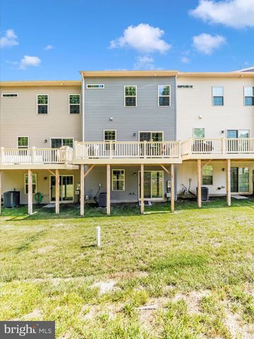 8904 BELINDA BLVD, Upper Marlboro, MD 20772