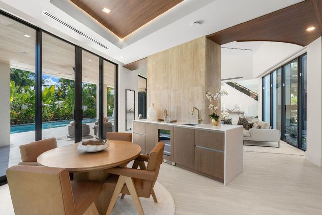 2035 Intracoastal Drive, Fort Lauderdale, FL 33305