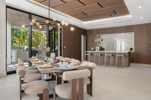 2035 Intracoastal Drive, Fort Lauderdale, FL 33305