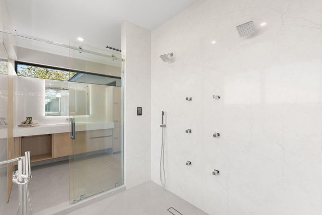 2035 Intracoastal Drive, Fort Lauderdale, FL 33305