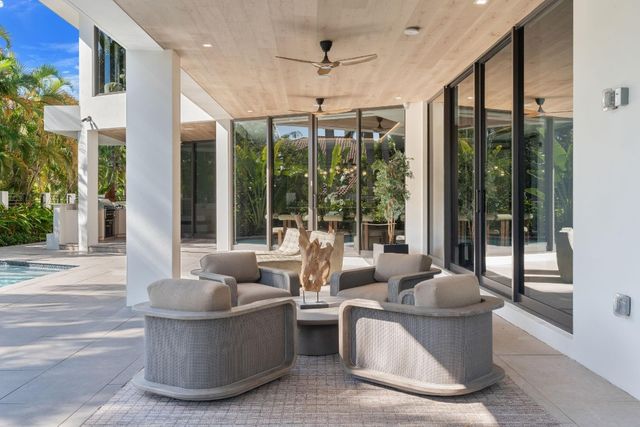 2035 Intracoastal Drive, Fort Lauderdale, FL 33305