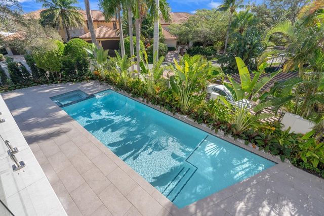 2035 Intracoastal Drive, Fort Lauderdale, FL 33305