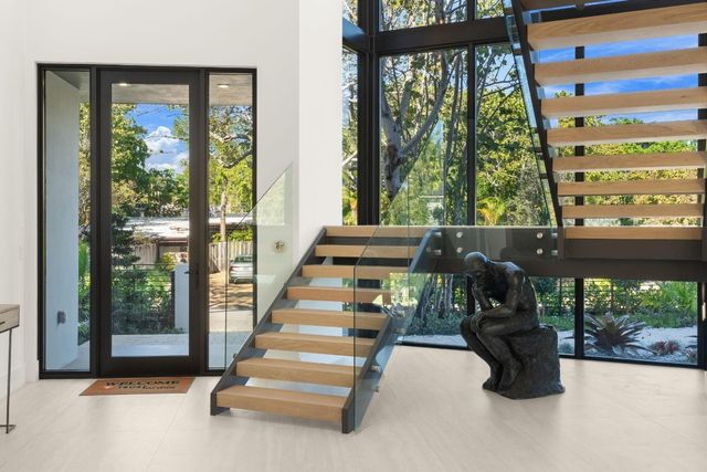 2035 Intracoastal Drive, Fort Lauderdale, FL 33305