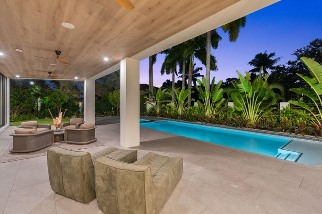 2035 Intracoastal Drive, Fort Lauderdale, FL 33305