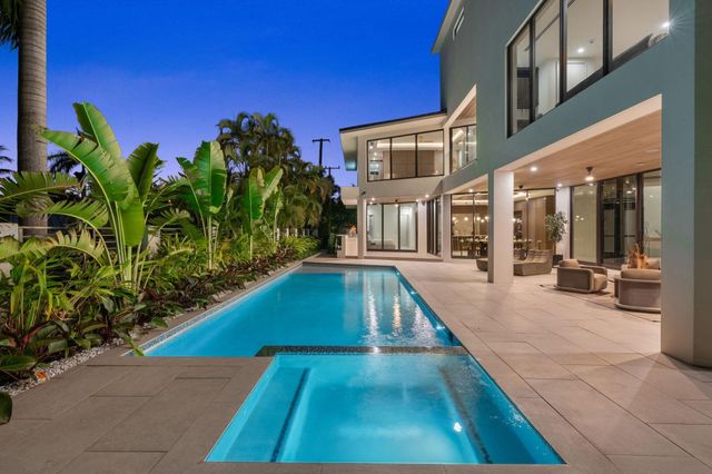 2035 Intracoastal Drive, Fort Lauderdale, FL 33305