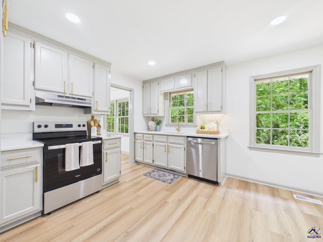 1179 Waluhiyi Trail, Macon, GA 31220