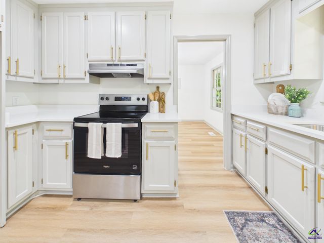 1179 Waluhiyi Trail, Macon, GA 31220