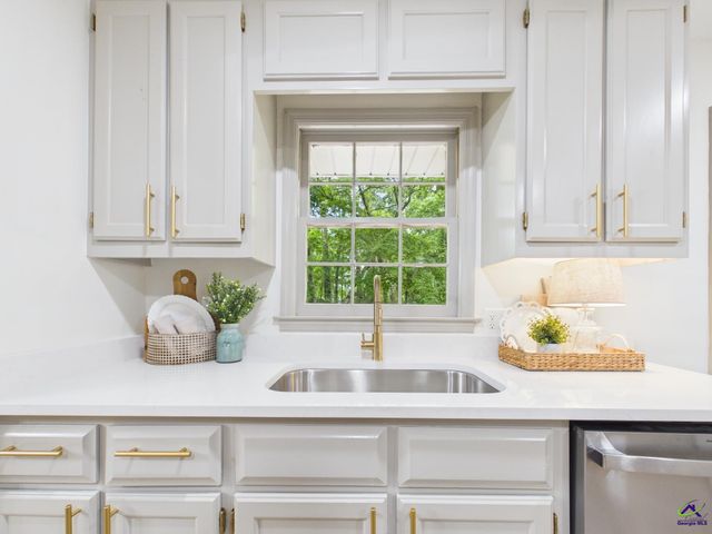 1179 Waluhiyi Trail, Macon, GA 31220