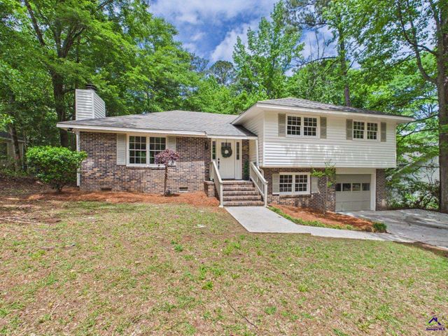 1179 Waluhiyi Trail, Macon, GA 31220