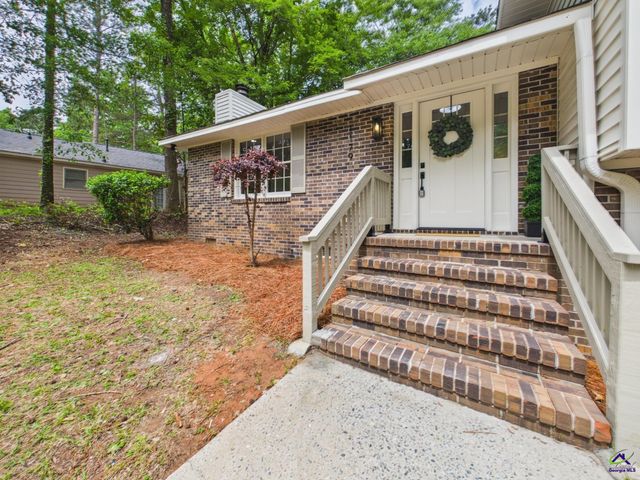 1179 Waluhiyi Trail, Macon, GA 31220