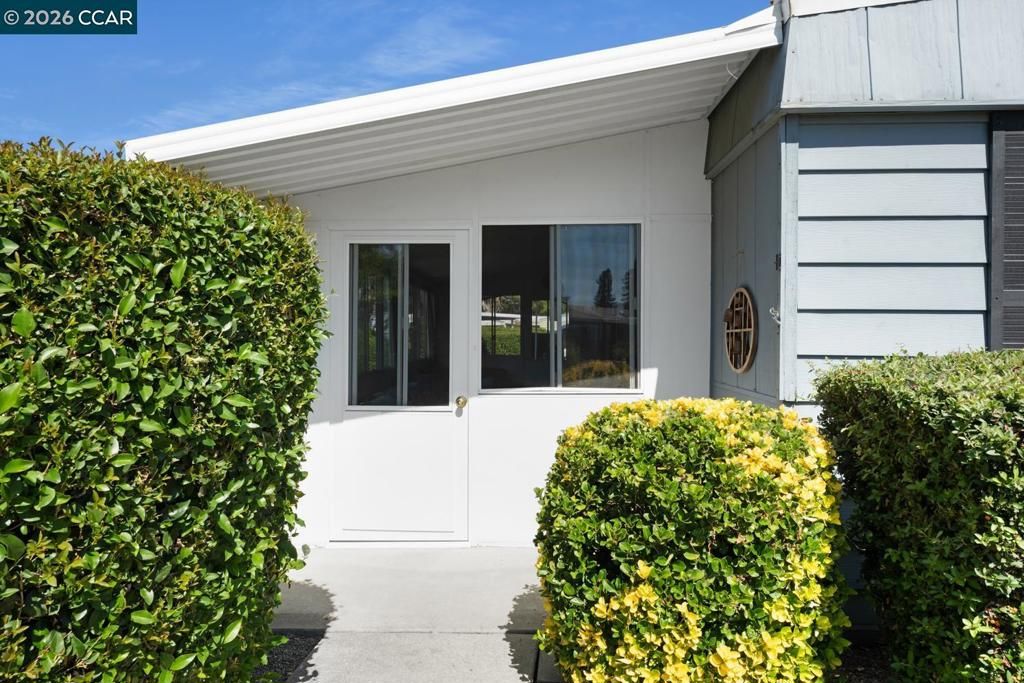 Image 3 of property listing at 1035 Peralta, Concord, CA 94520