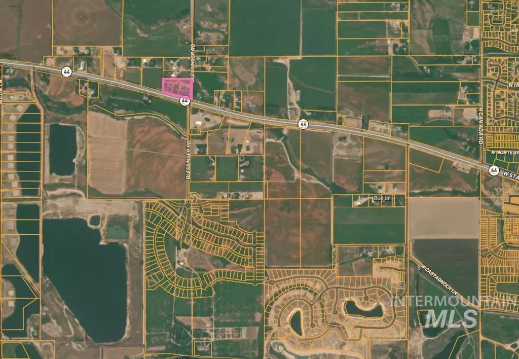 22387 Blessinger Rd, Star, ID 83669 photo 4