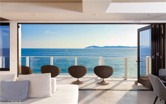 160 Saint Anns Drive B,C, Laguna Beach, CA 92651