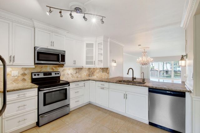 2871 N OCEAN Boulevard C205, Boca Raton, FL 33431