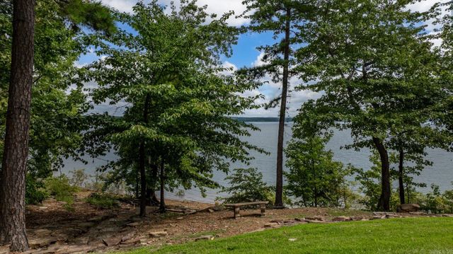 1101 Lakefront Road, Quitman, AR 72131