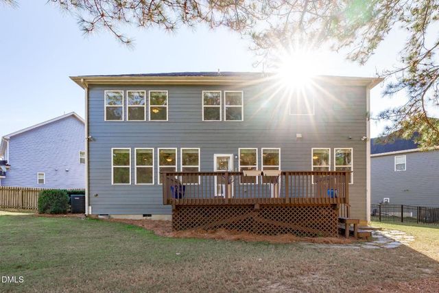 2512 Livingston Court, Apex, NC 27502