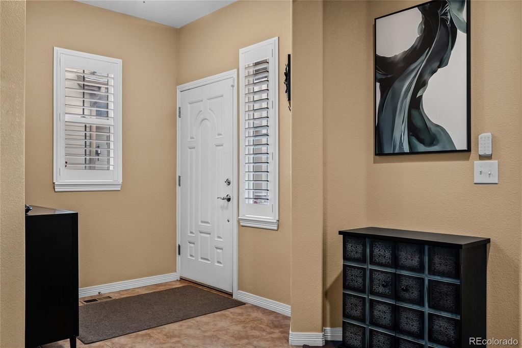 Image 3 of property listing at 11870 E Fair Avenue, Greenwood Village, CO 80111
