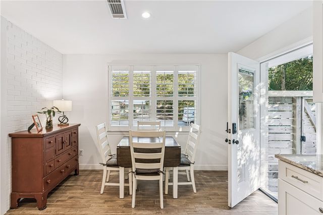 114 Highland Ave, St Simons Island, GA 31522