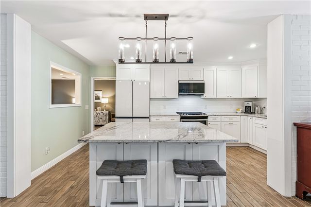 114 Highland Ave, St Simons Island, GA 31522