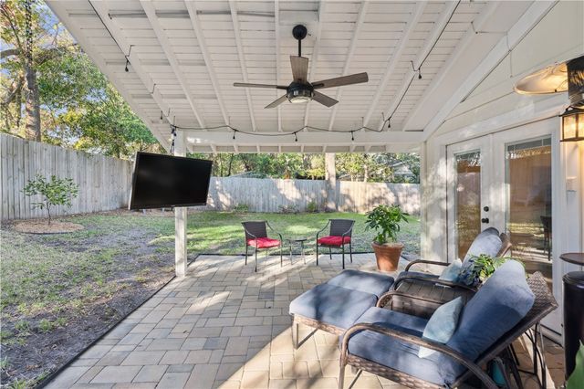 114 Highland Ave, St Simons Island, GA 31522