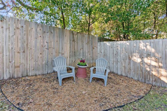 114 Highland Ave, St Simons Island, GA 31522