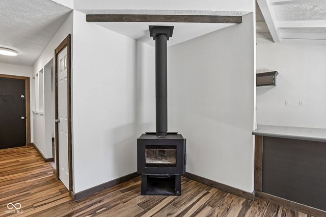 4037 Hillendale Drive, Greenwood, IN 46142