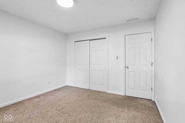 4037 Hillendale Drive, Greenwood, IN 46142