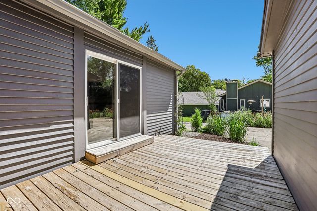 4037 Hillendale Drive, Greenwood, IN 46142