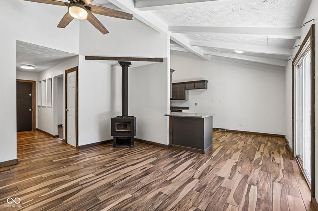 4037 Hillendale Drive, Greenwood, IN 46142