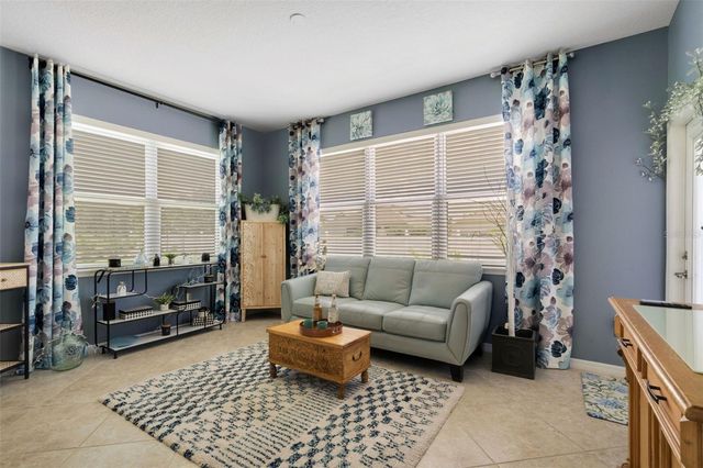 328 TOMELLOSO WAY, Davenport, FL 33837
