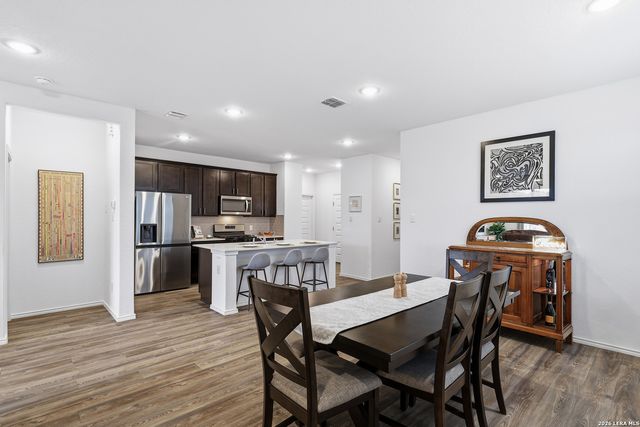 13225 Hagerd Loop, St Hedwig, TX 78152