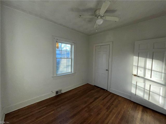 2106 Richmond AVE, Portsmouth, VA 23704