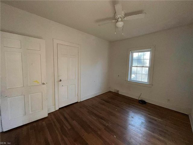 2106 Richmond AVE, Portsmouth, VA 23704