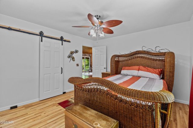 2759 Wildwood Road, Dandridge, TN 37725