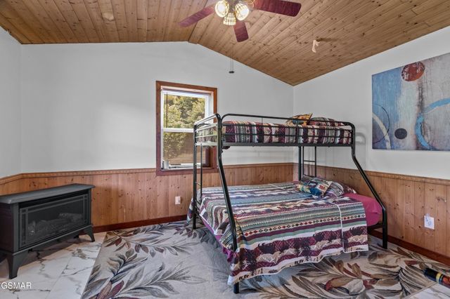 2759 Wildwood Road, Dandridge, TN 37725