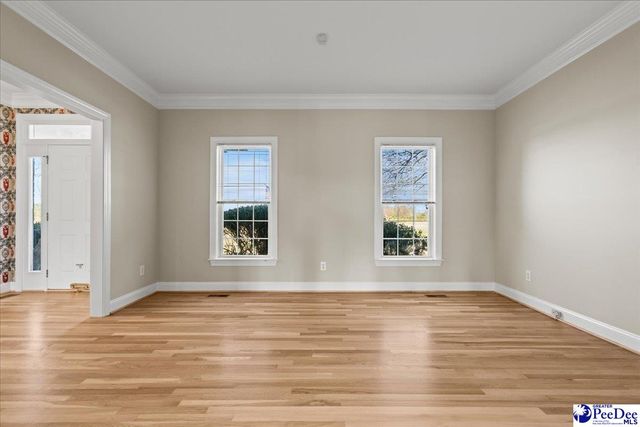 2718 Lazy Ln., Florence, SC 29506