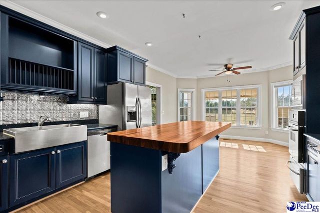 2718 Lazy Ln., Florence, SC 29506