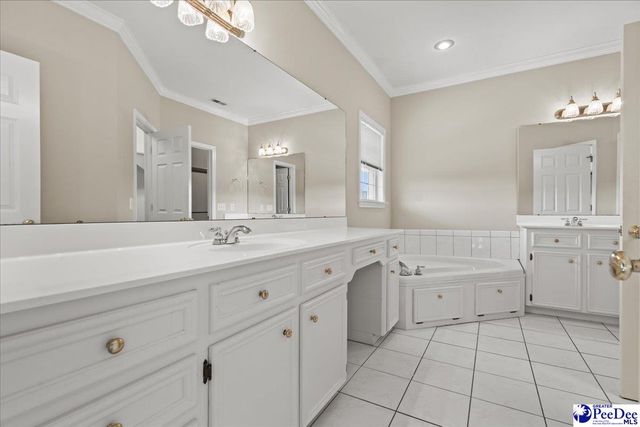 2718 Lazy Ln., Florence, SC 29506