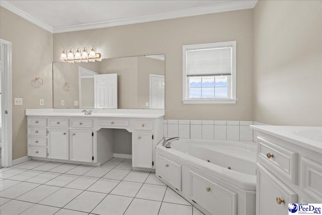 2718 Lazy Ln., Florence, SC 29506