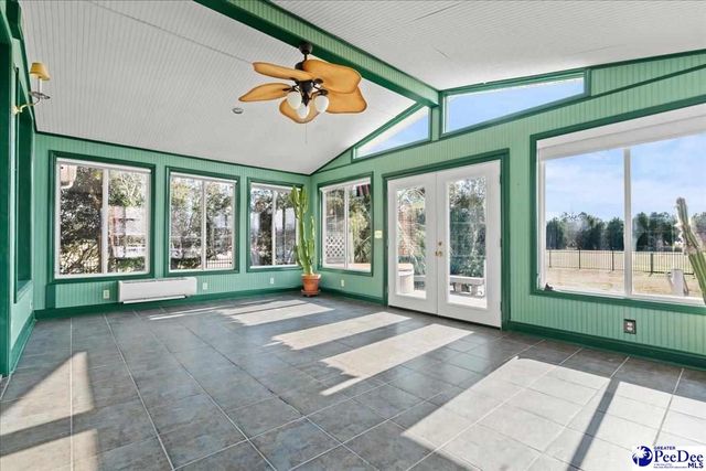 2718 Lazy Ln., Florence, SC 29506