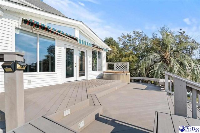 2718 Lazy Ln., Florence, SC 29506