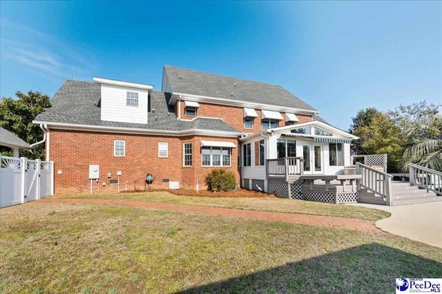 2718 Lazy Ln., Florence, SC 29506