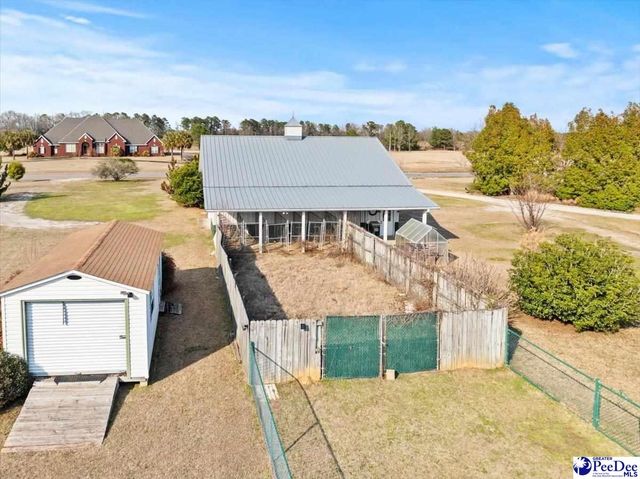 2718 Lazy Ln., Florence, SC 29506