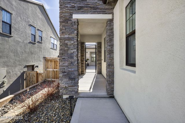 8778 Larkhaven Trail, Reno, NV 89523