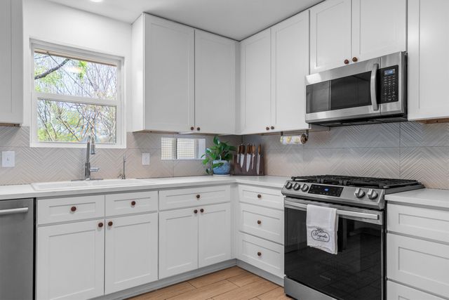 2461 Highland Road, Dallas, TX 75228