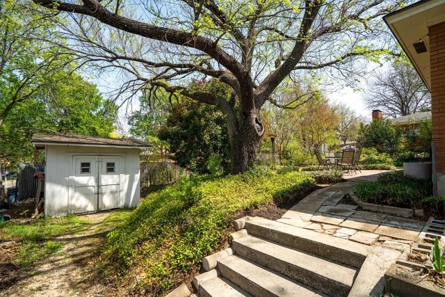 2461 Highland Road, Dallas, TX 75228