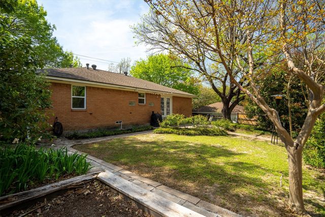 2461 Highland Road, Dallas, TX 75228